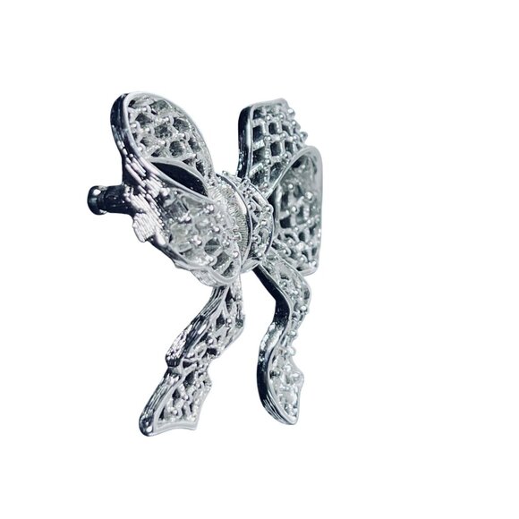 Monet 3D Silver Tone Bow Brooch With Intricate Lattice Design (5587) - Picture 3 of 7